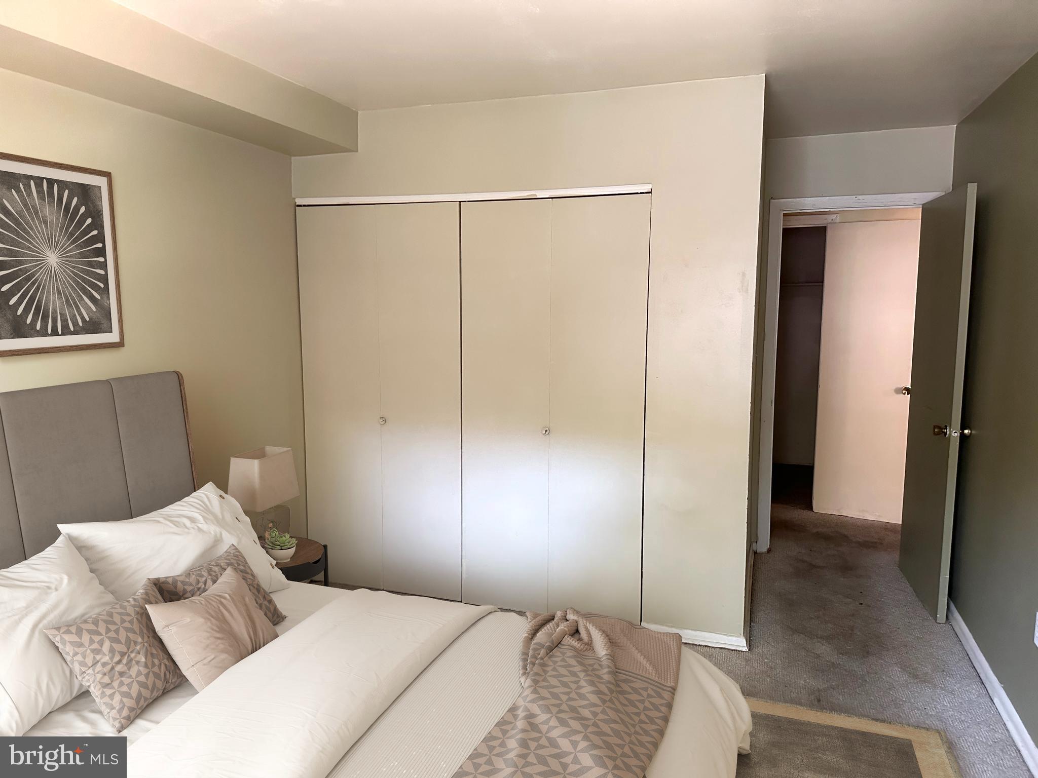 MARLOW TOWERS CONDOMINIUMS - Residential