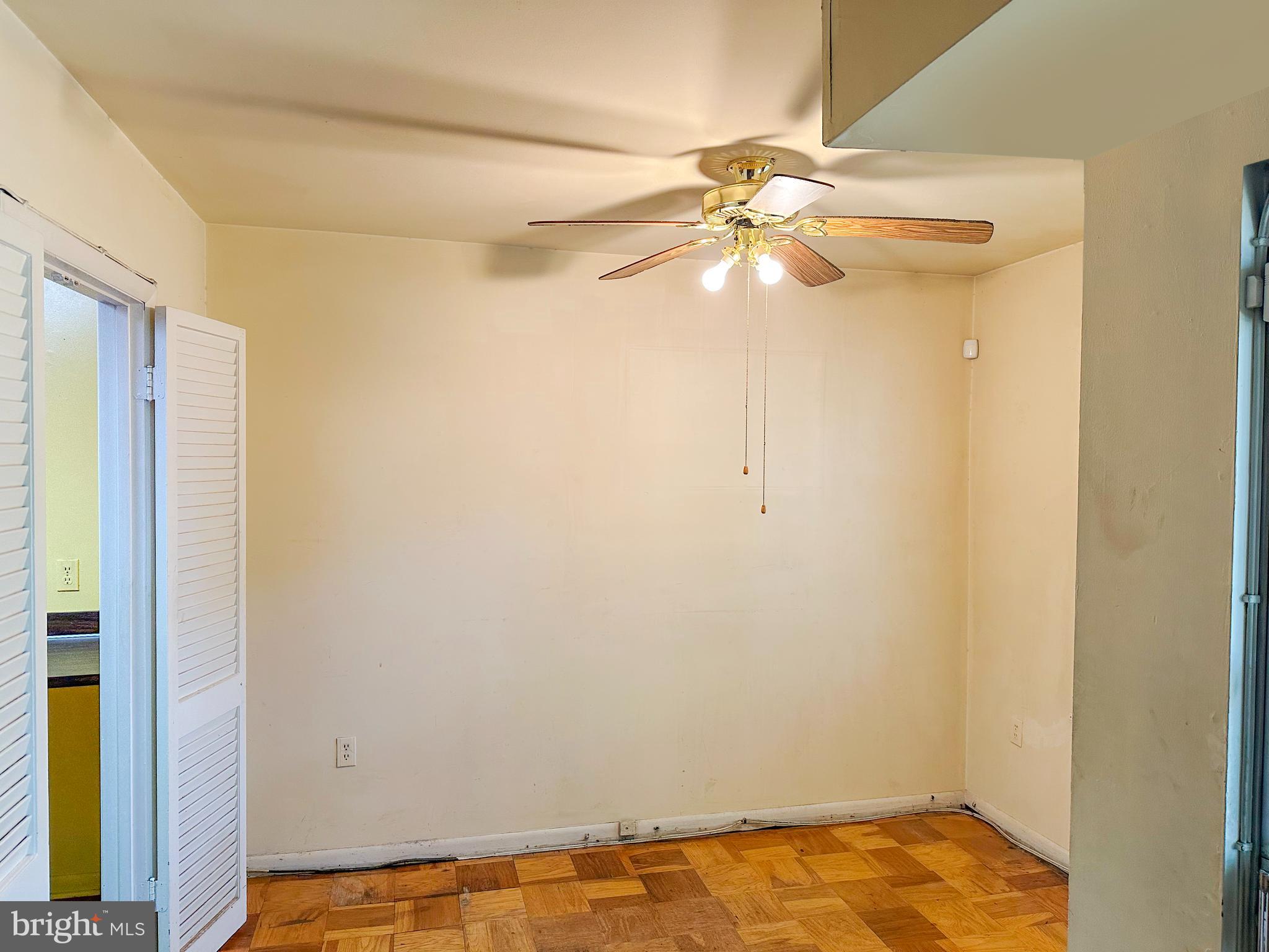 MARLOW TOWERS CONDOMINIUMS - Residential