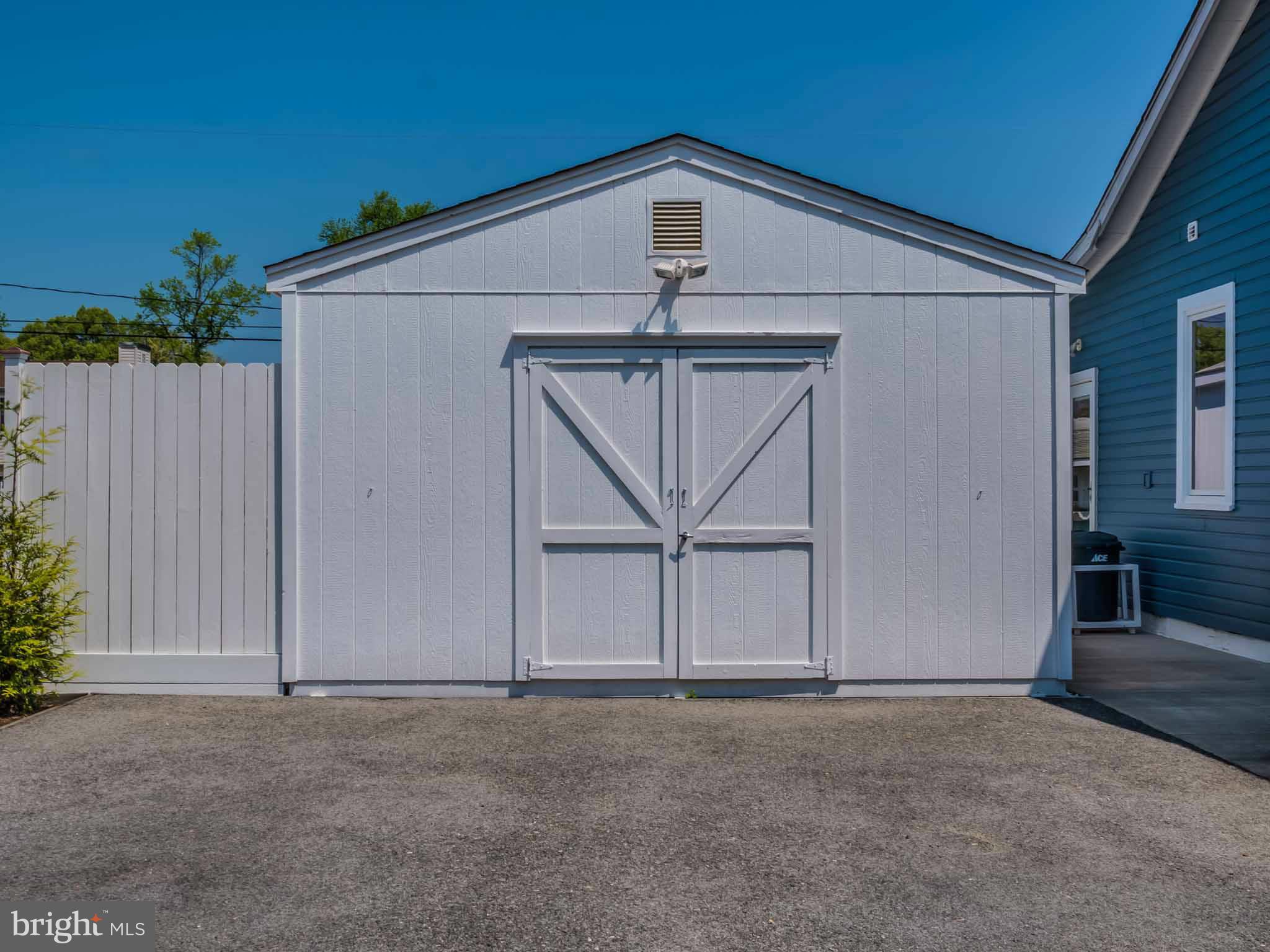 NORTH CHESAPEAKE BEACH - Residential