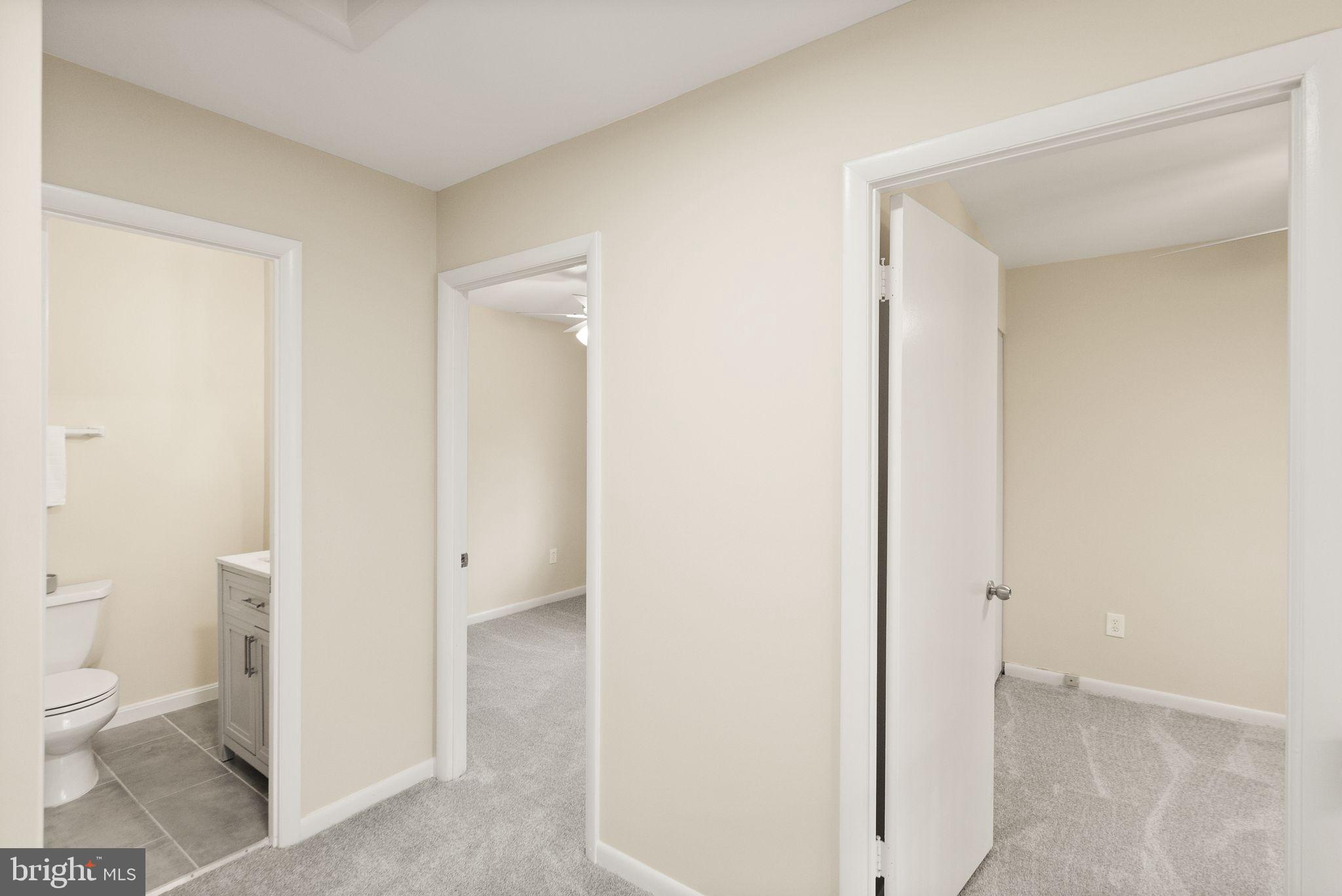 RESTON - Residential