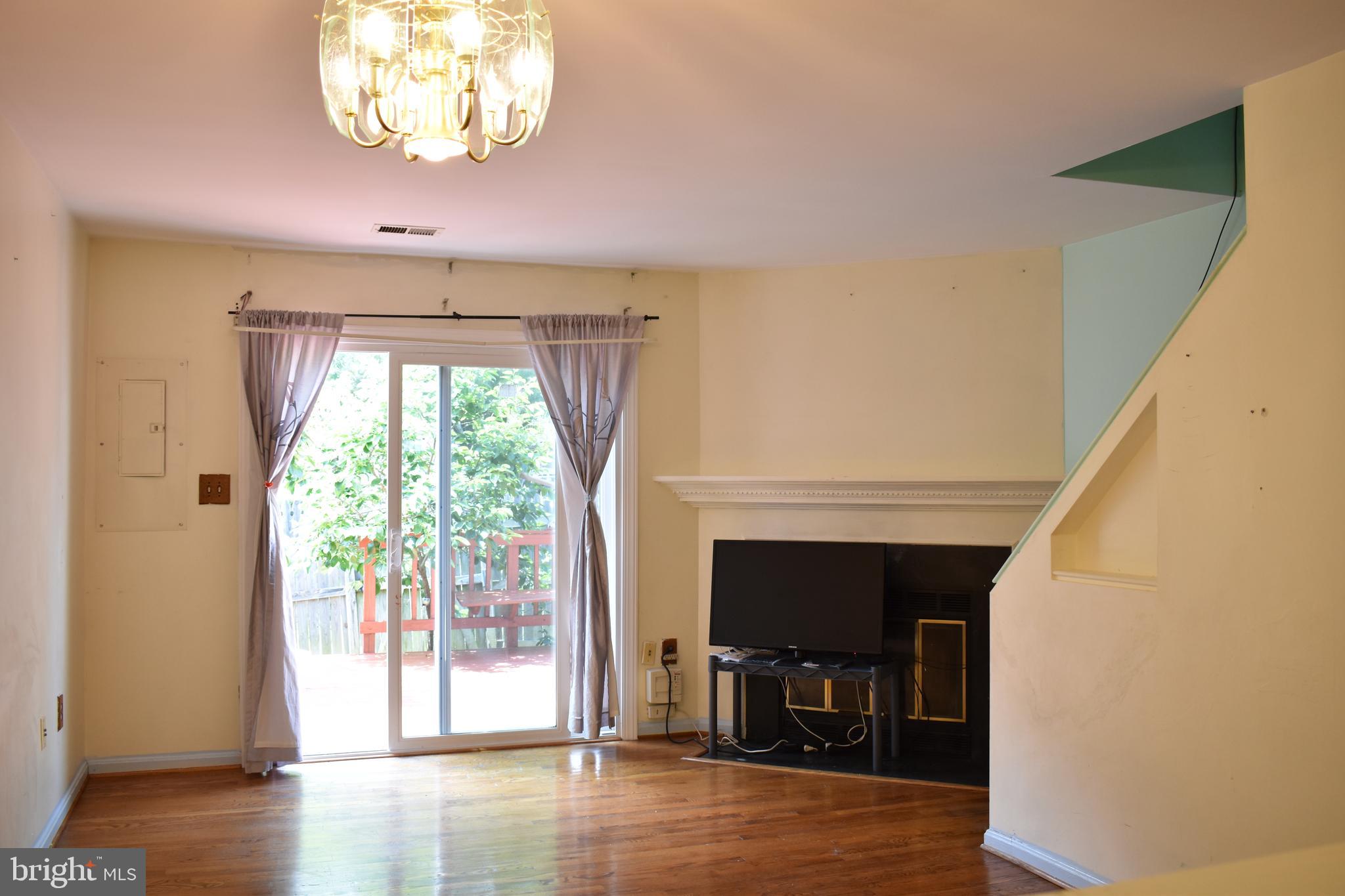 LEE LANDING PARK - Residential