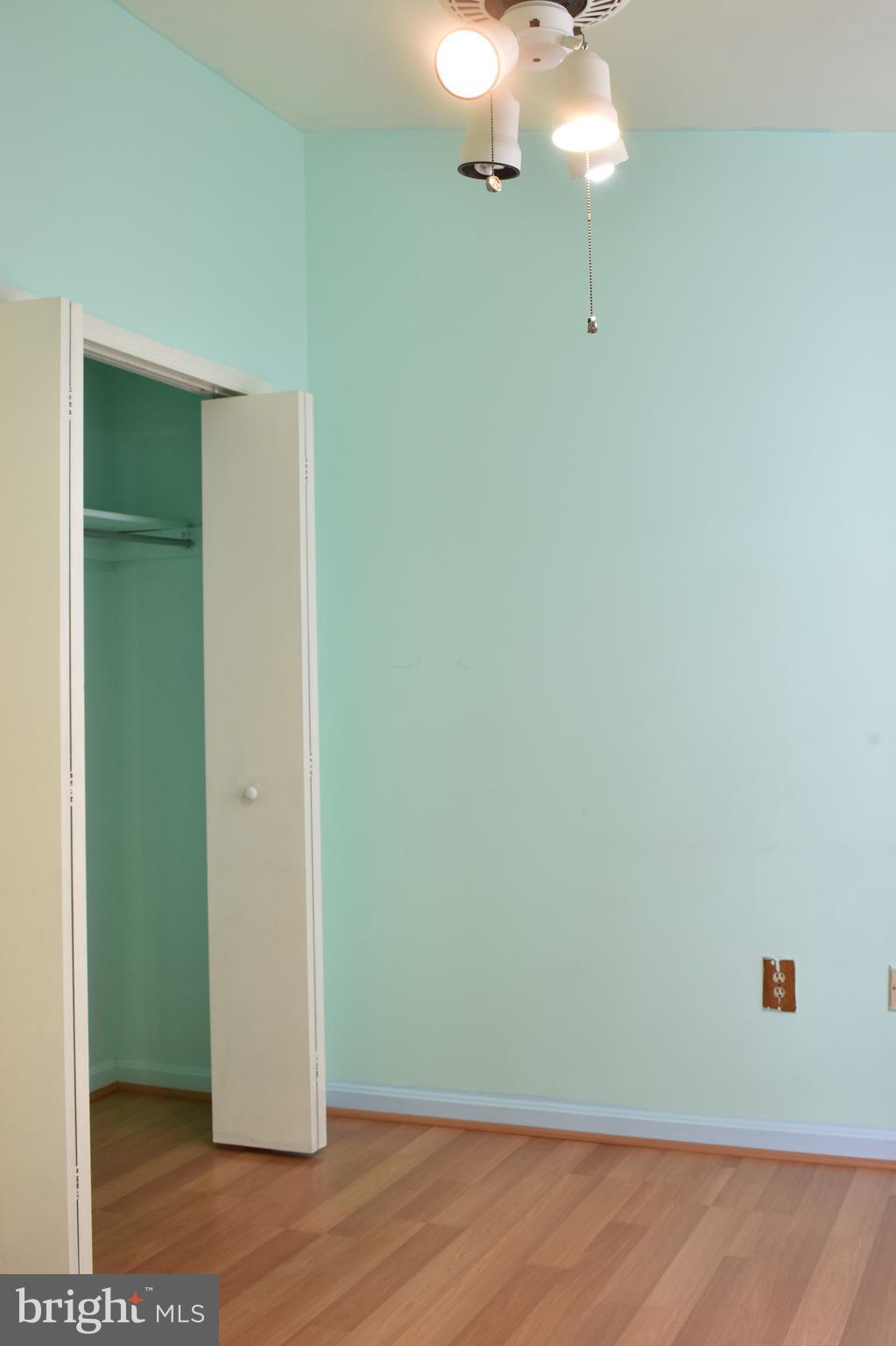 LEE LANDING PARK - Residential