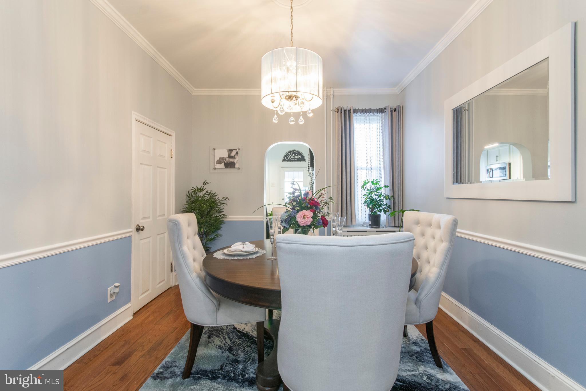 LAWNCREST - Residential