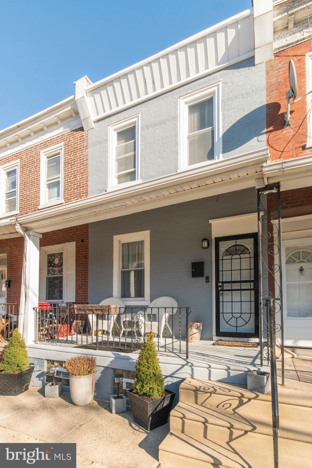 LAWNCREST - Residential