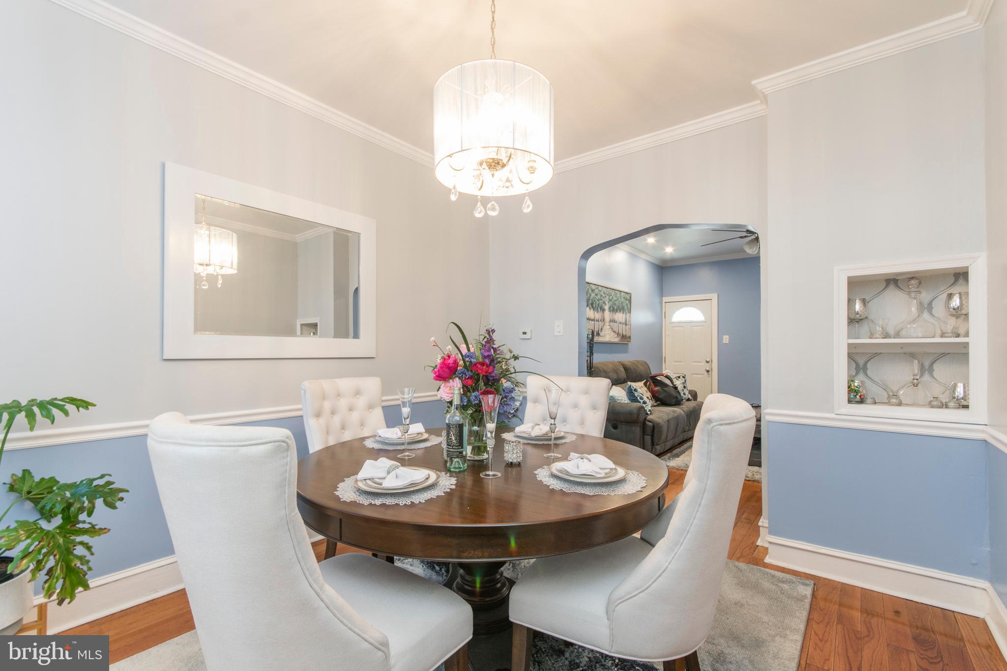 LAWNCREST - Residential