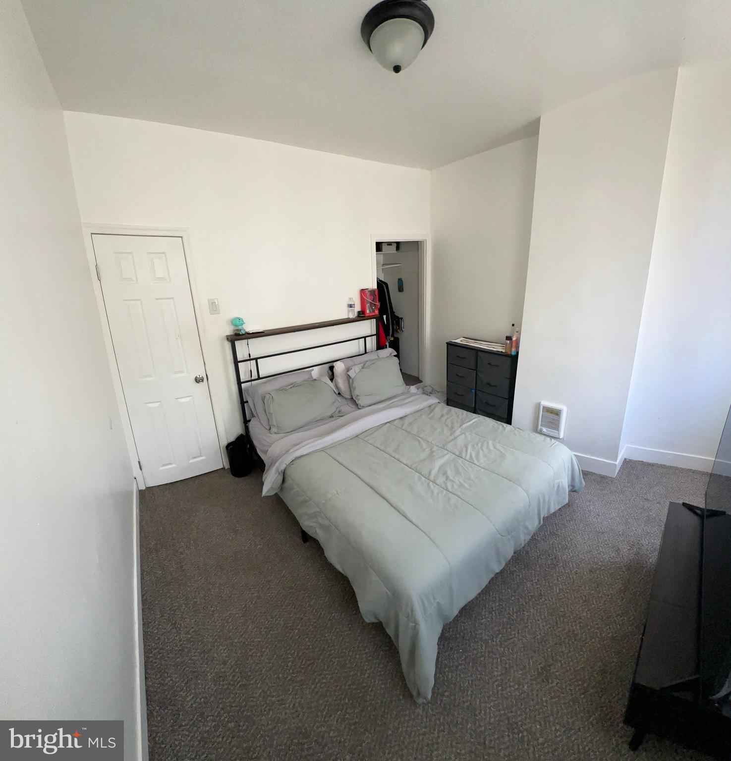 PHILADELPHIA - Residential