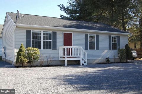 8467 CLOVER COURT MARSHALL VA 20115