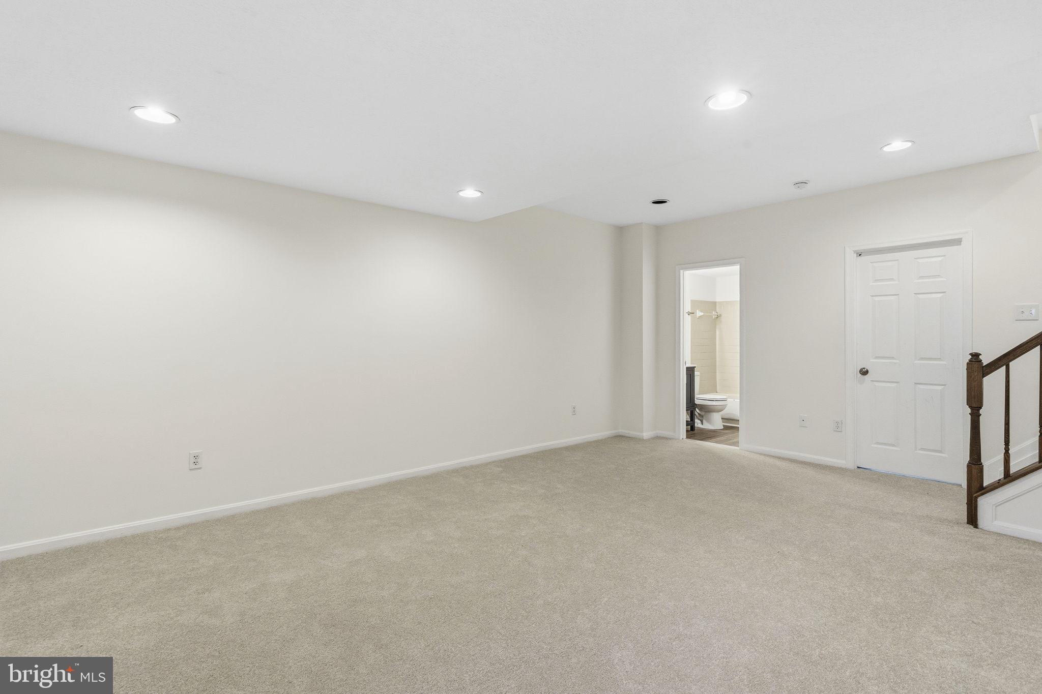 RIDGELYS CHOICE - Residential