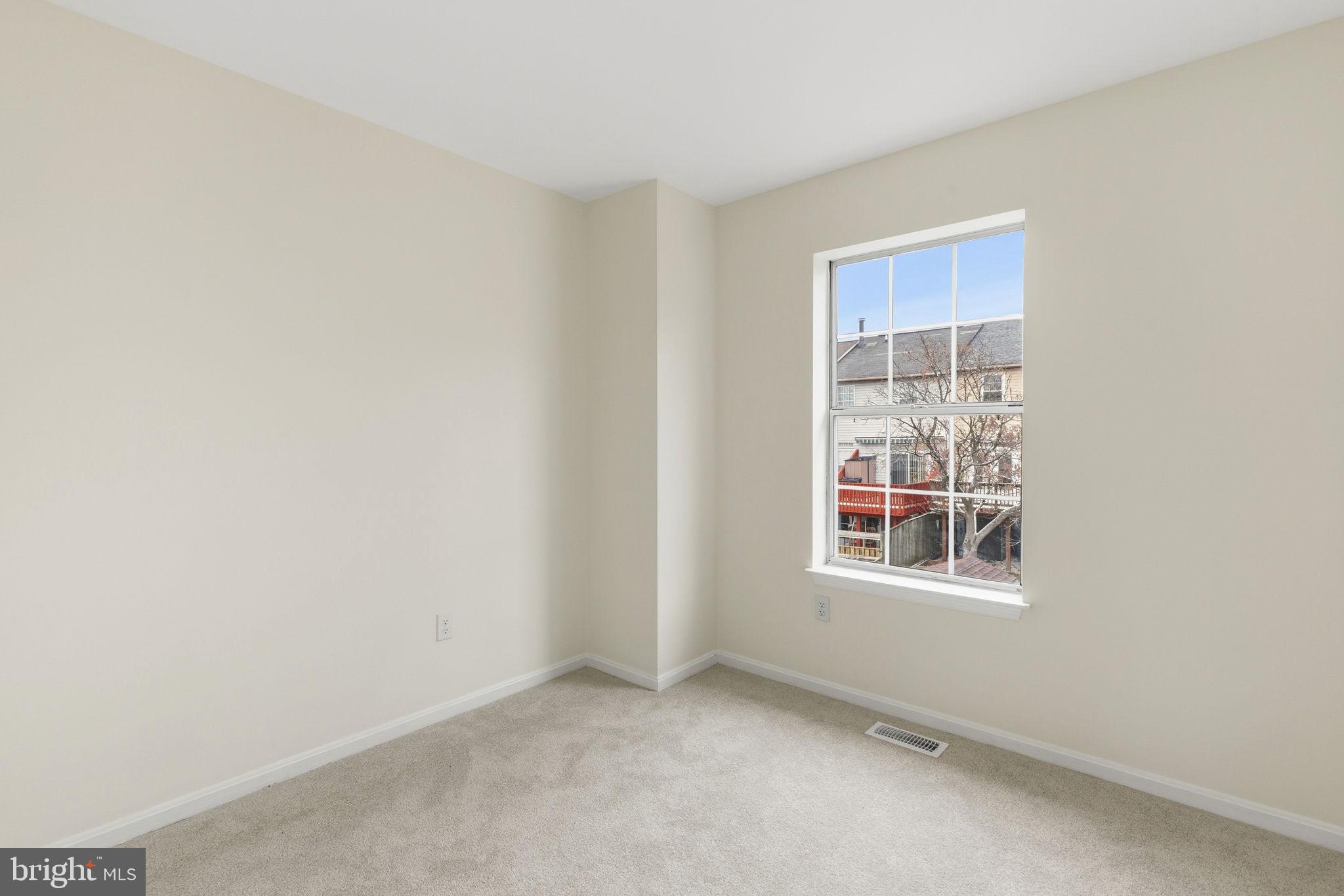 RIDGELYS CHOICE - Residential