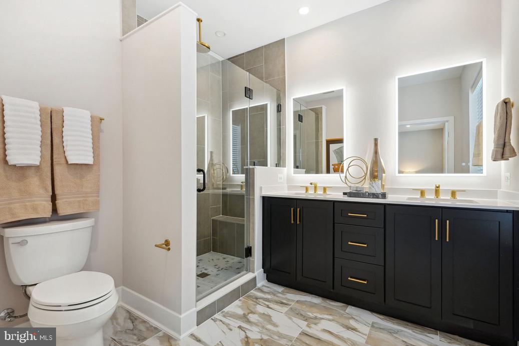 TYSONS RIDGE - Residential