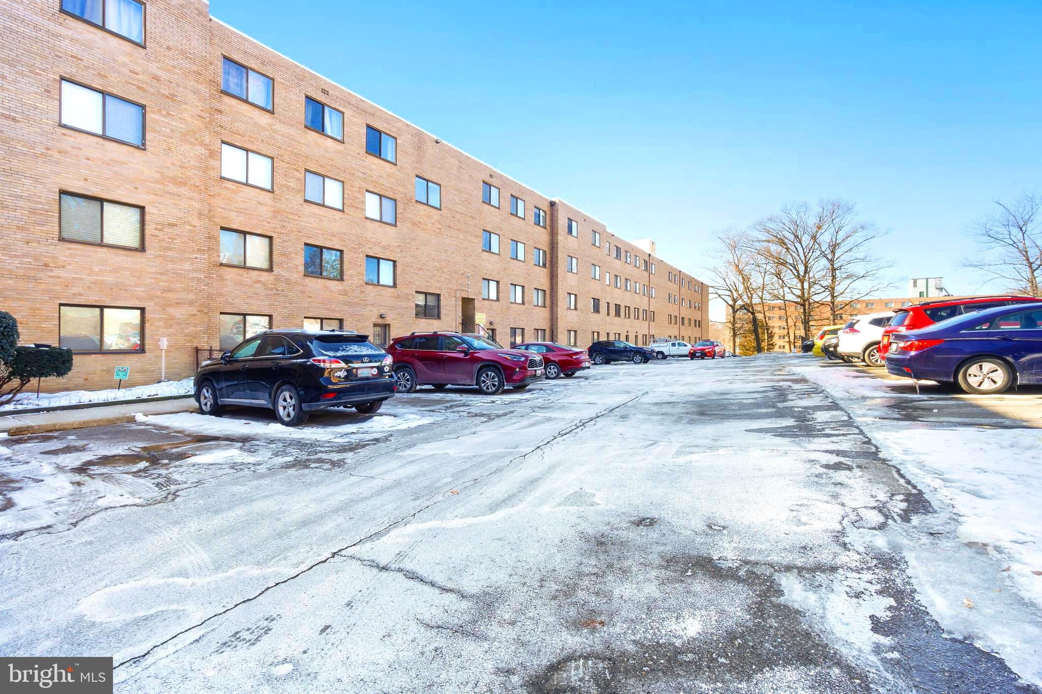 PARK BRADFORD - Residential