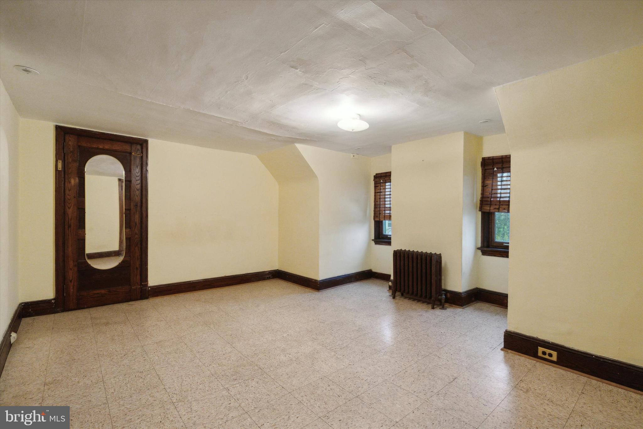 ELKINS PARK - Residential