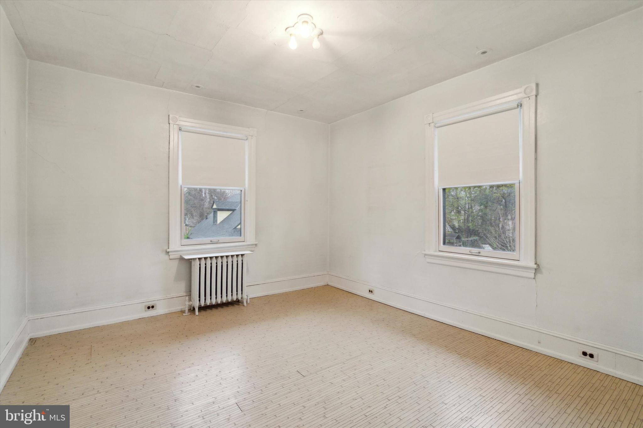 ELKINS PARK - Residential