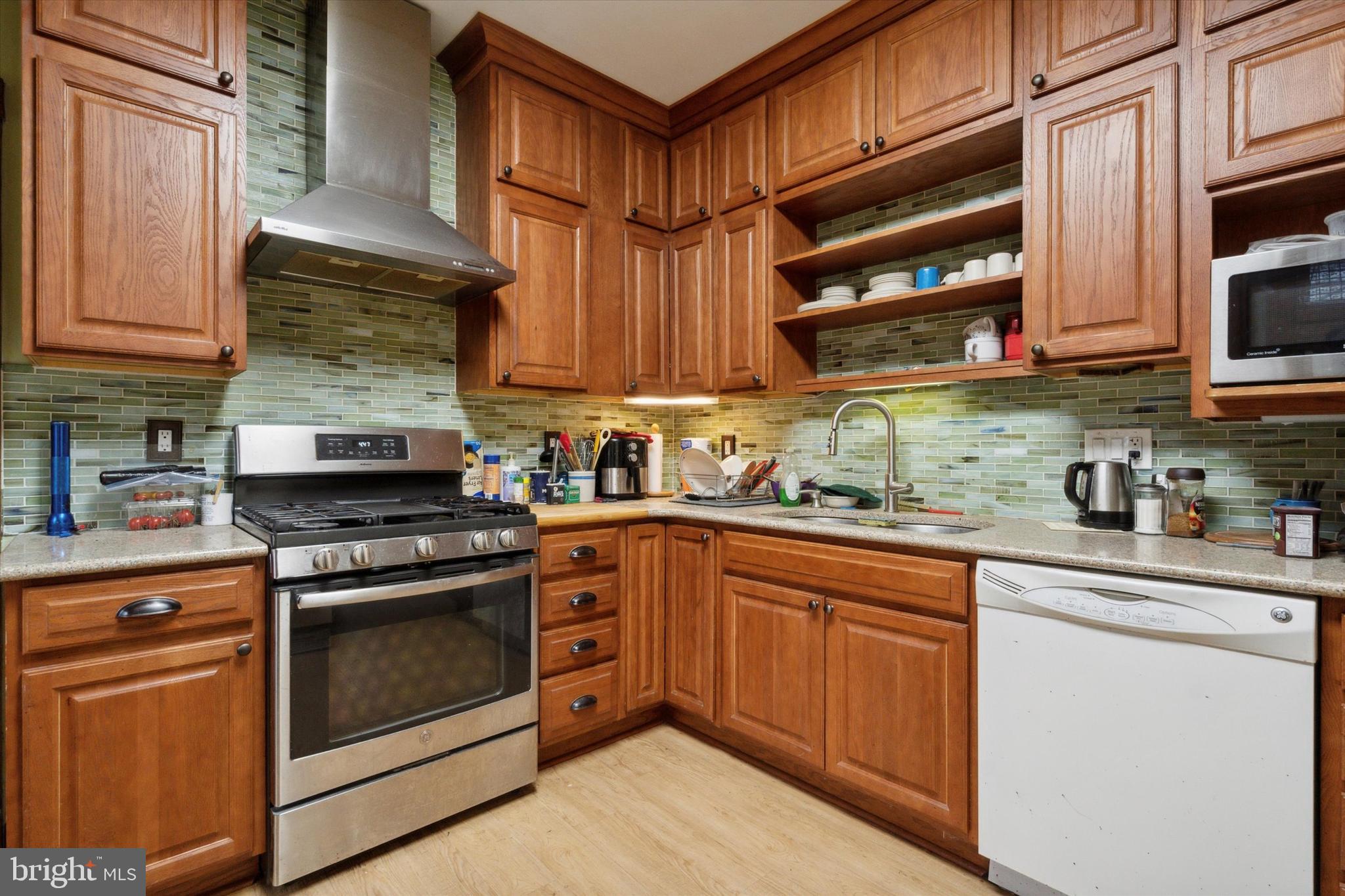 ELKINS PARK - Residential