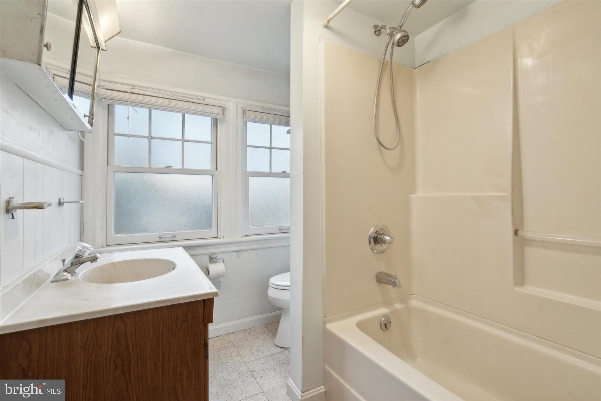 ELKINS PARK - Residential