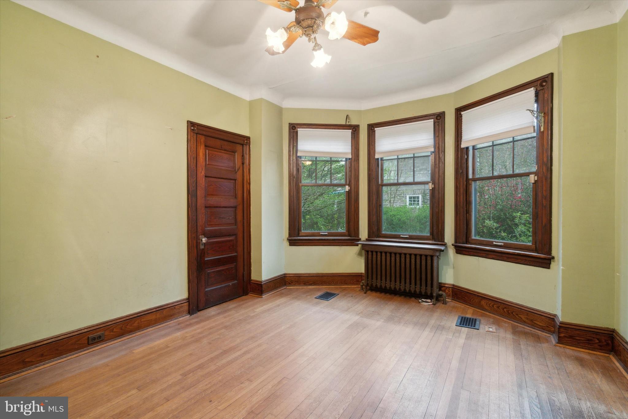 ELKINS PARK - Residential