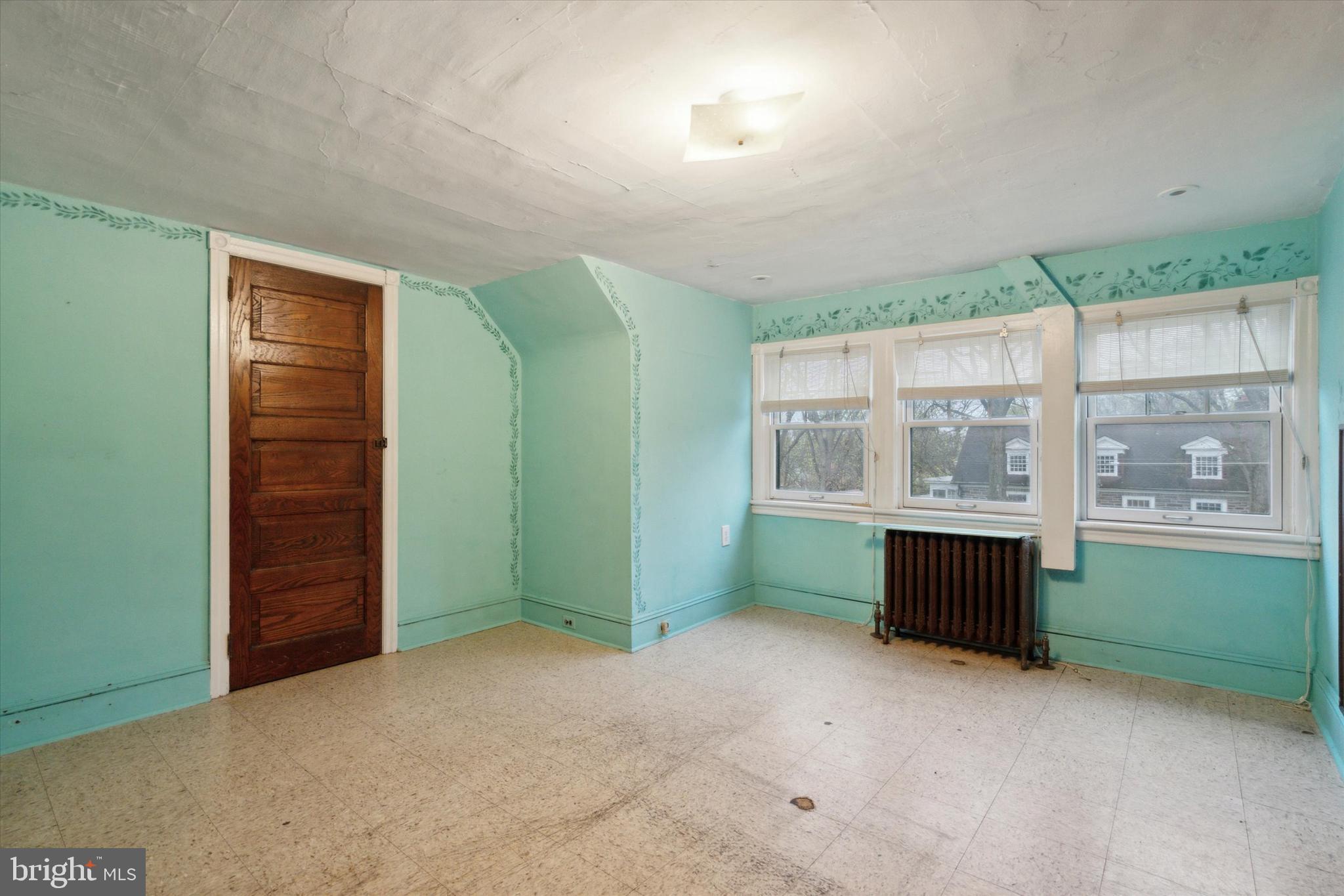 ELKINS PARK - Residential