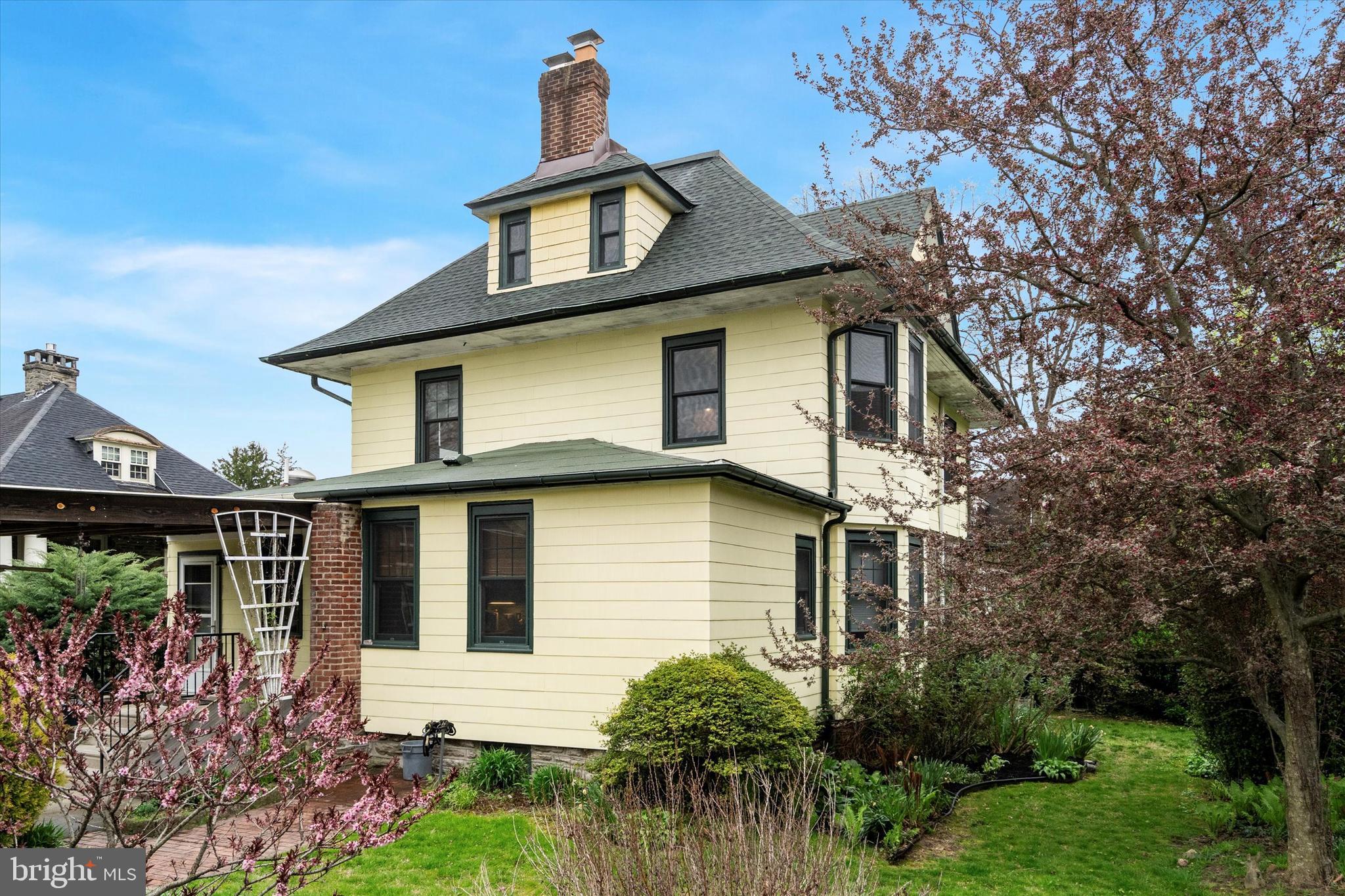 ELKINS PARK - Residential