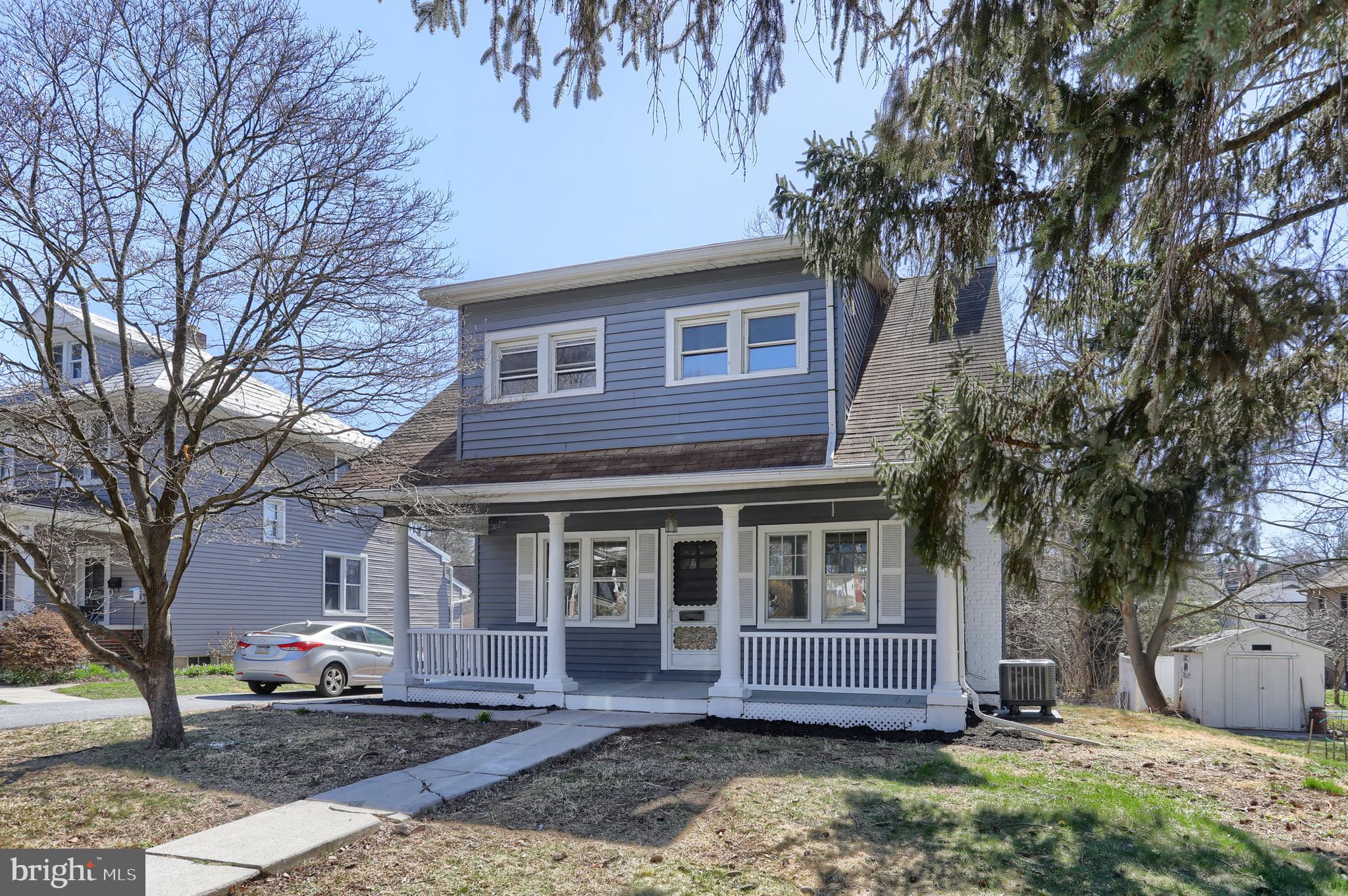 ELIZABETHTOWN BOROUGH - Residential