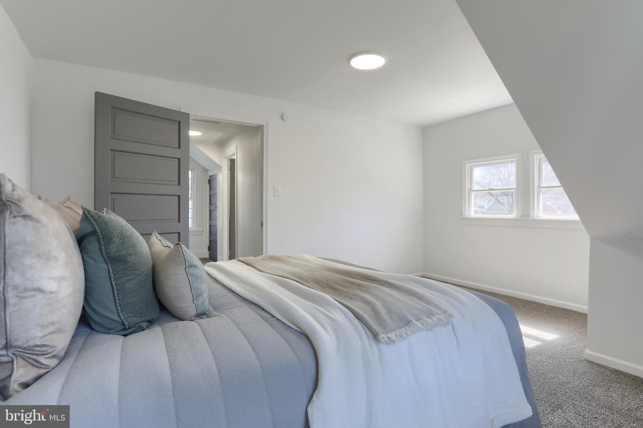 ELIZABETHTOWN BOROUGH - Residential