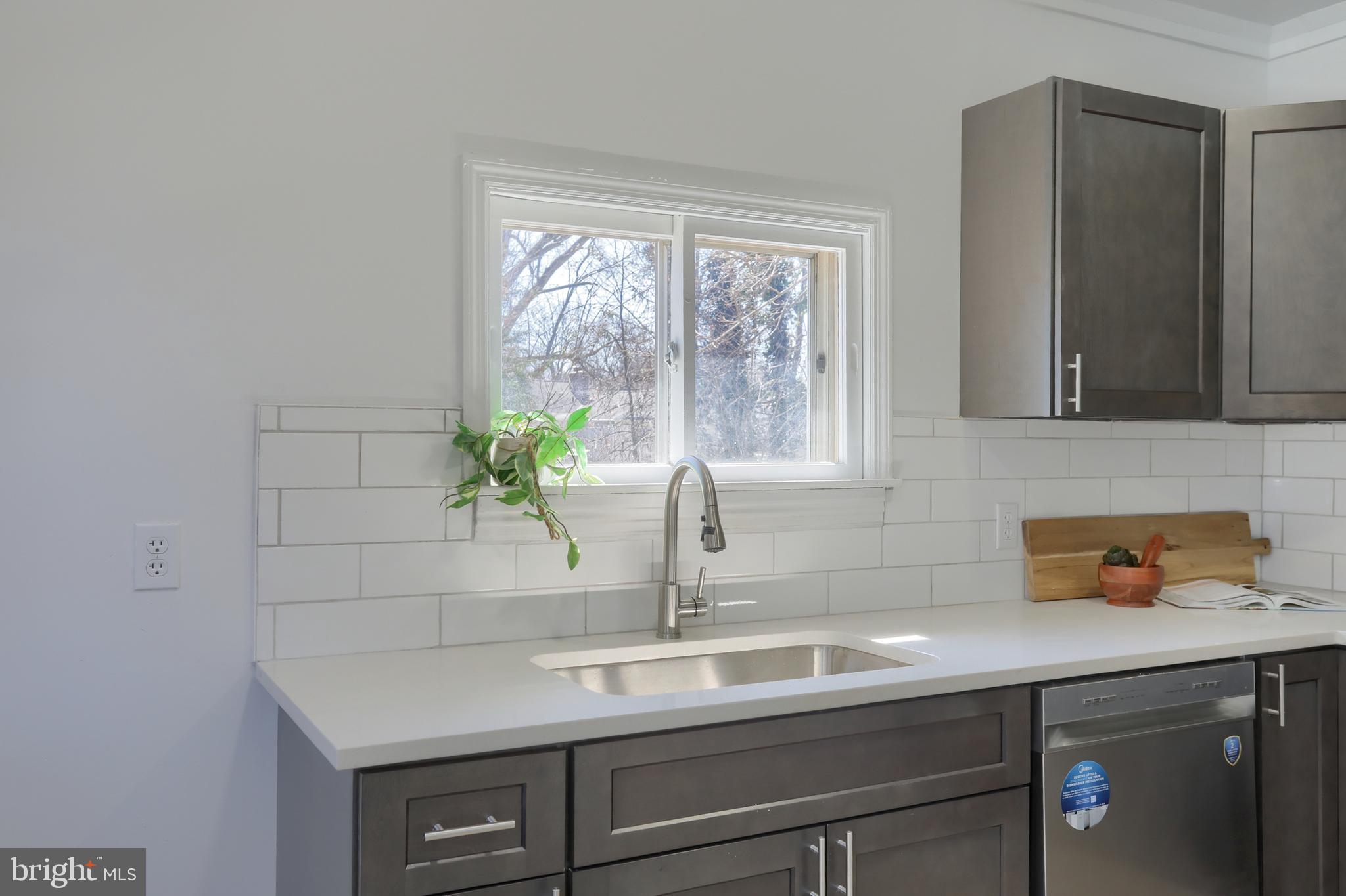 ELIZABETHTOWN BOROUGH - Residential