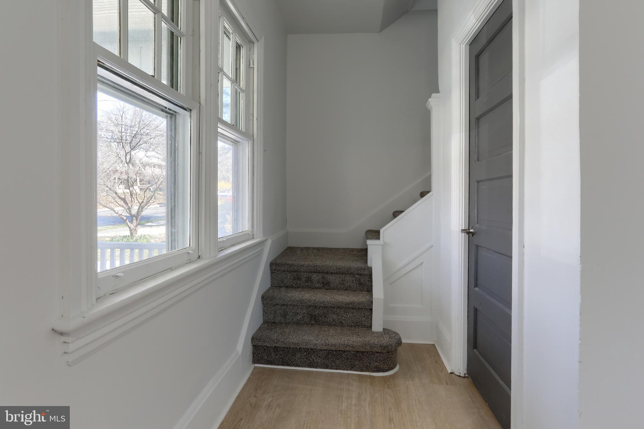 ELIZABETHTOWN BOROUGH - Residential