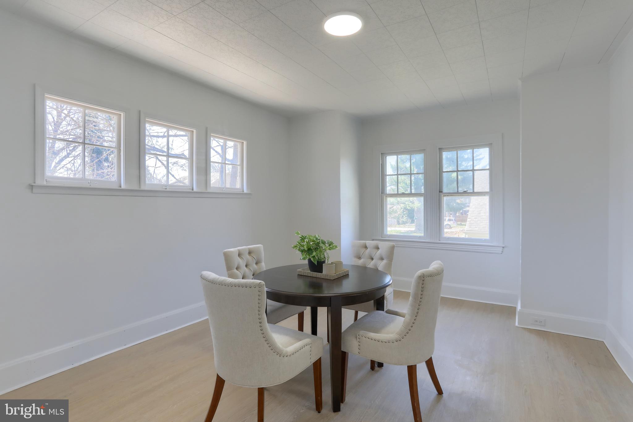 ELIZABETHTOWN BOROUGH - Residential