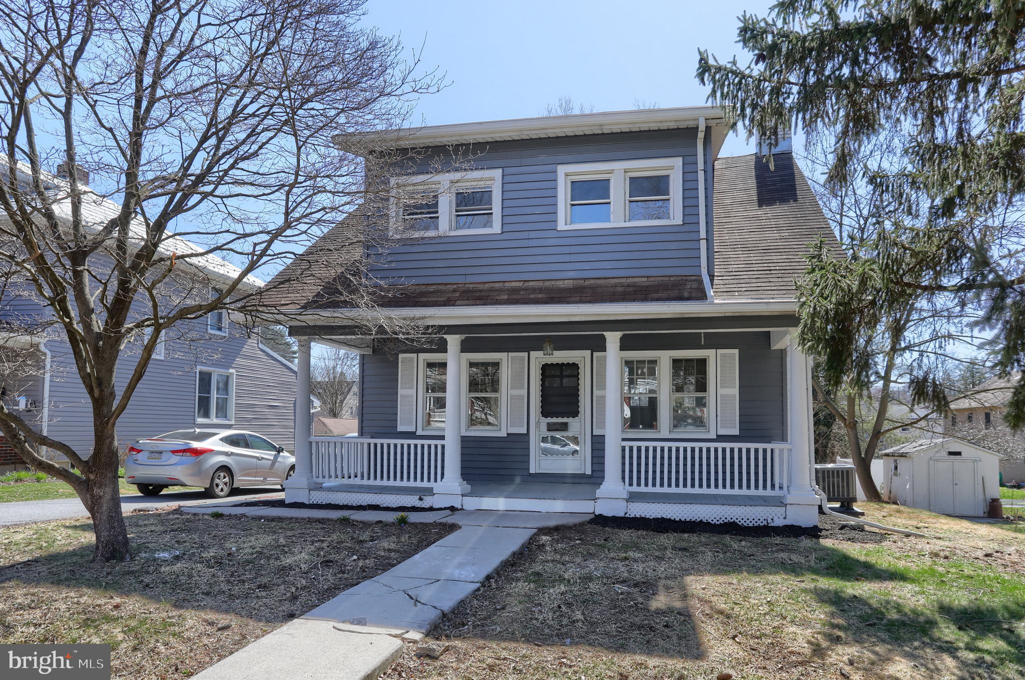 ELIZABETHTOWN BOROUGH - Residential