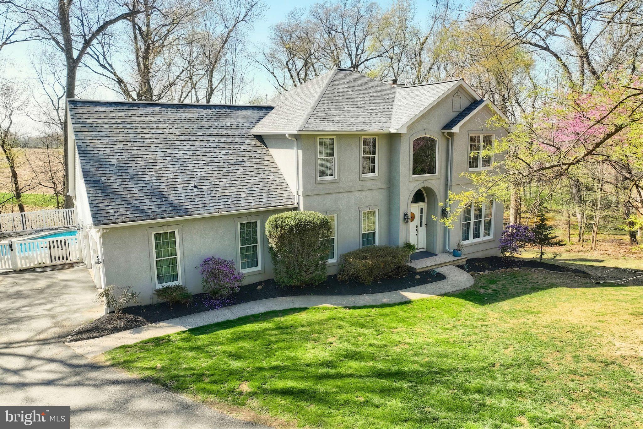 WINDSOR - Residential