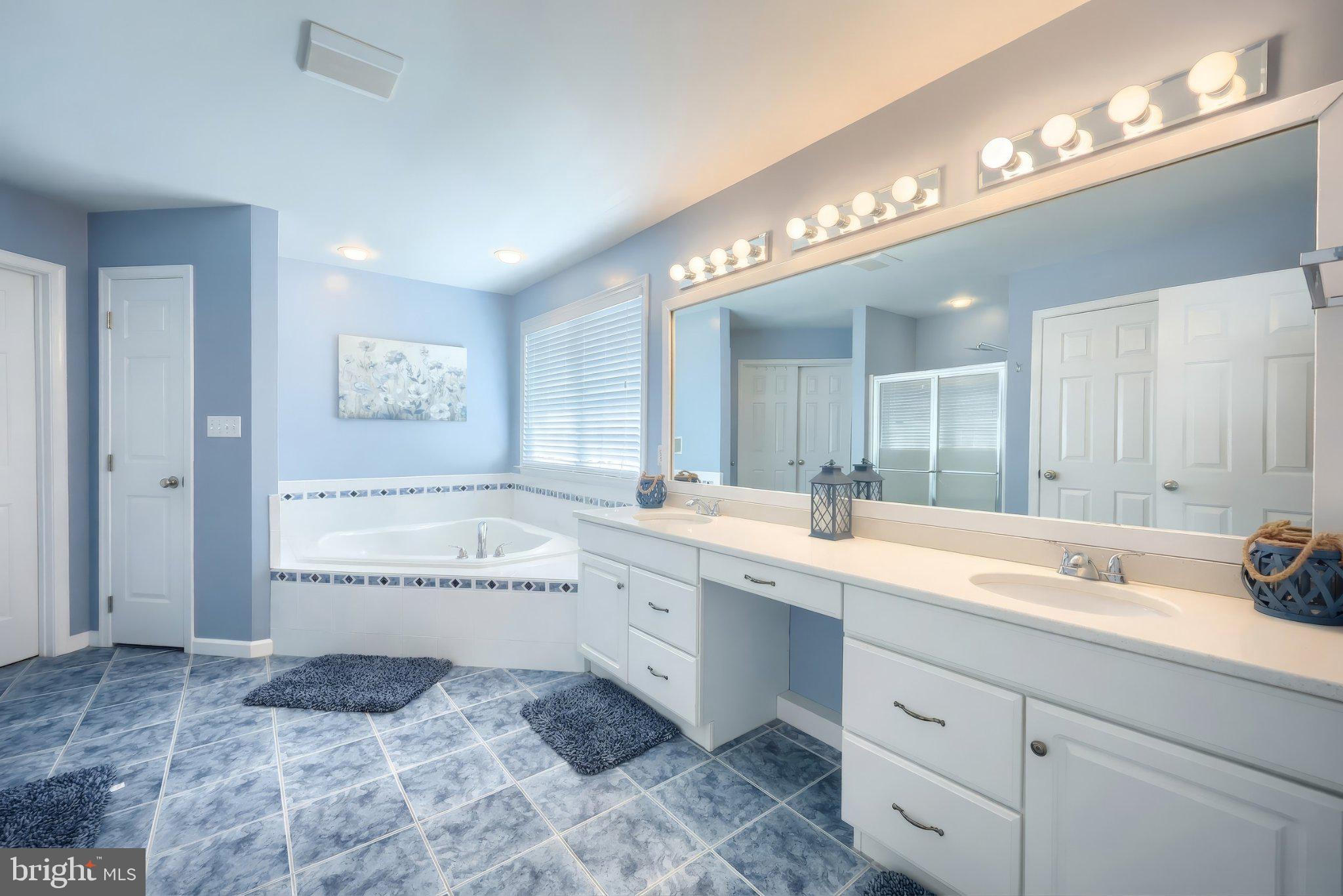 WINDSOR - Residential