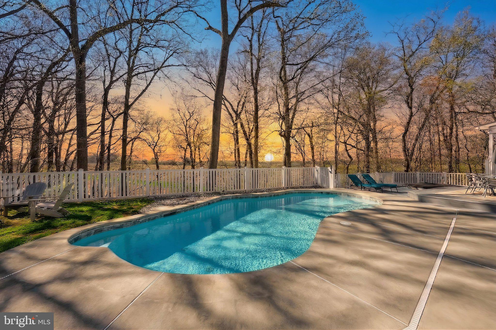 WINDSOR - Residential