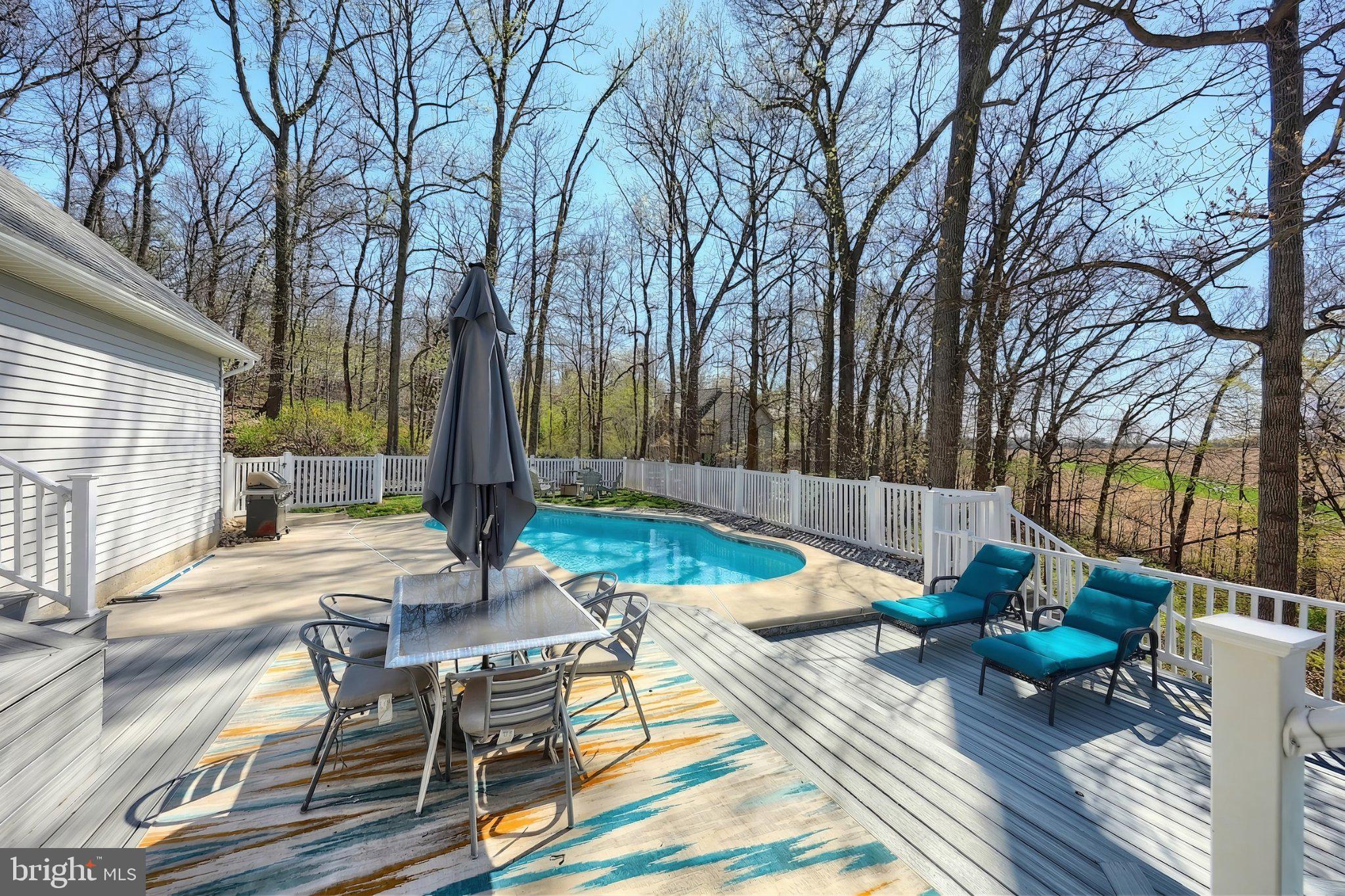 WINDSOR - Residential