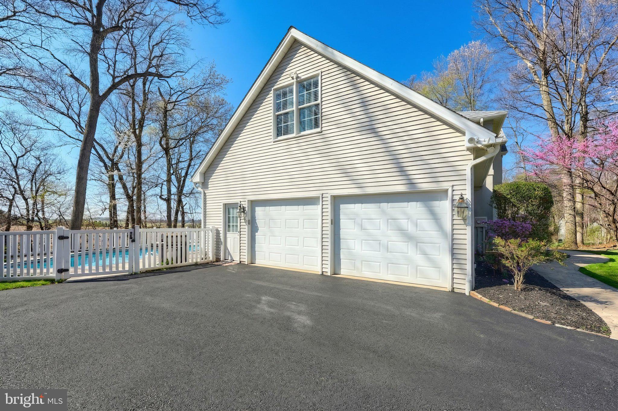 WINDSOR - Residential