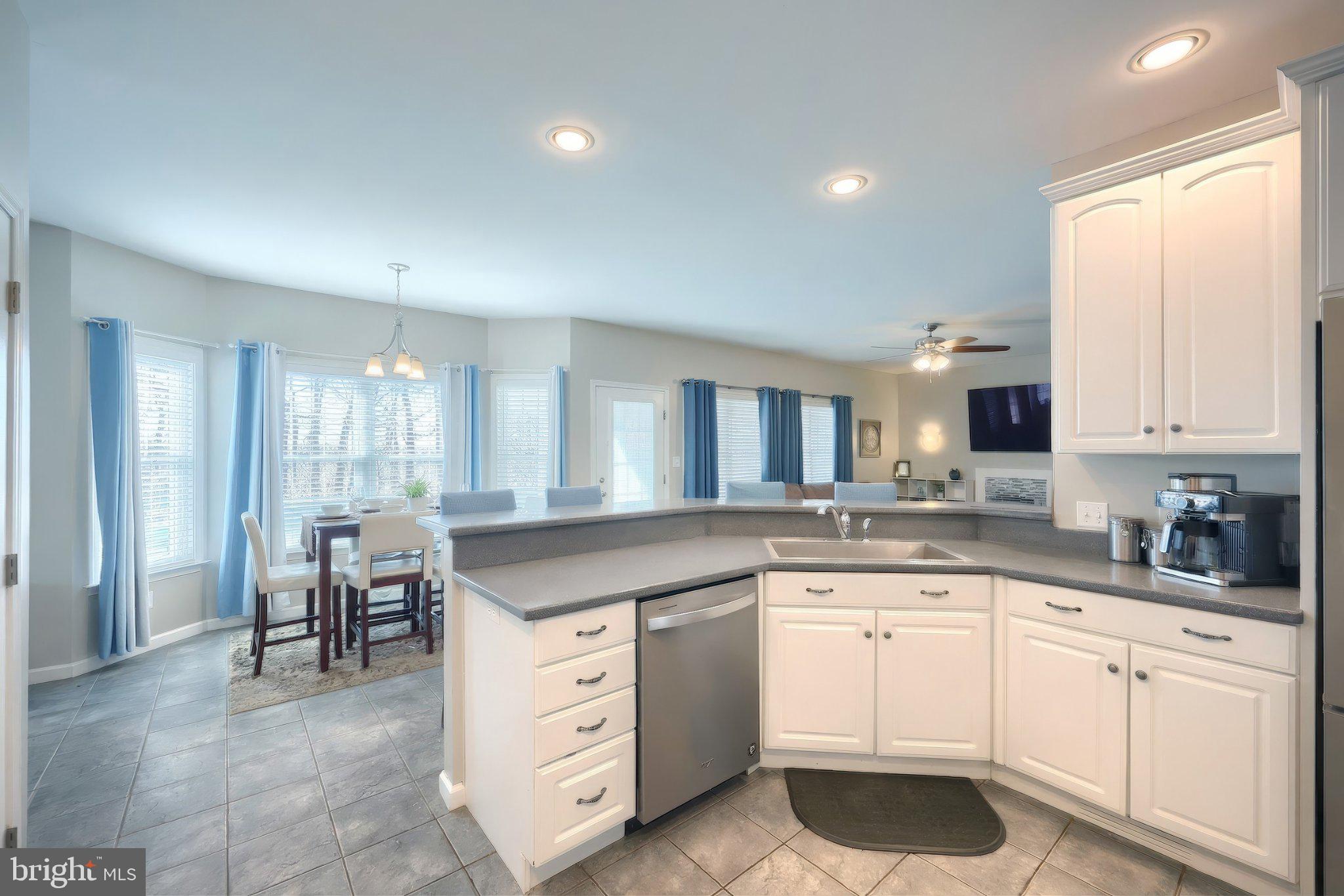 WINDSOR - Residential