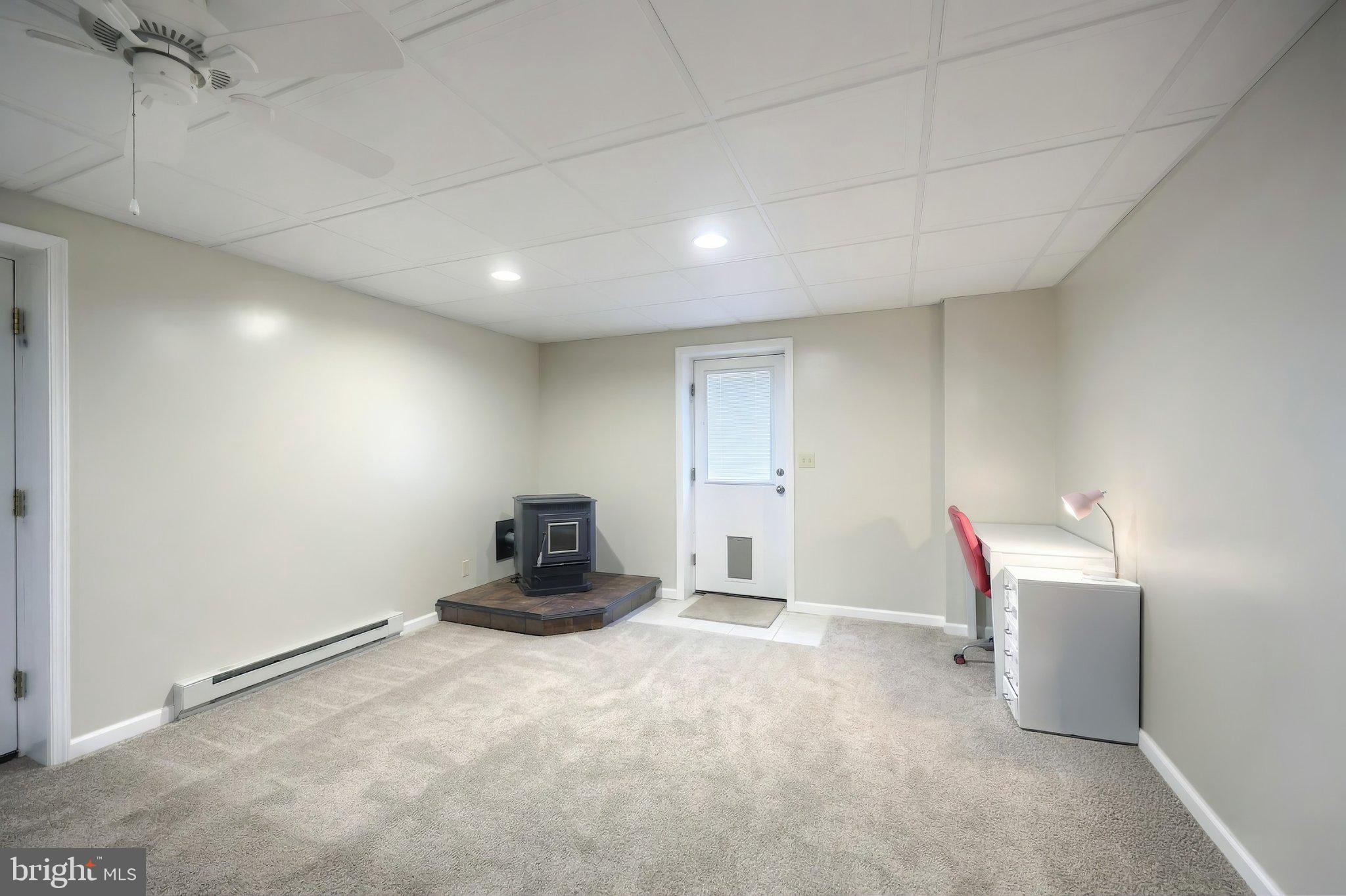 WINDSOR - Residential