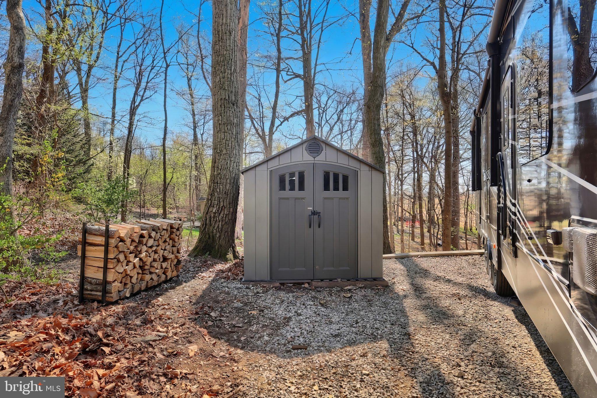 WINDSOR - Residential