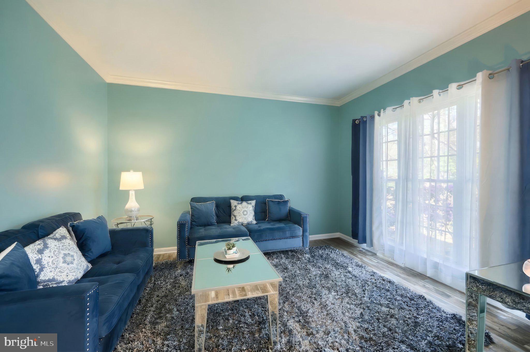 WINDSOR - Residential