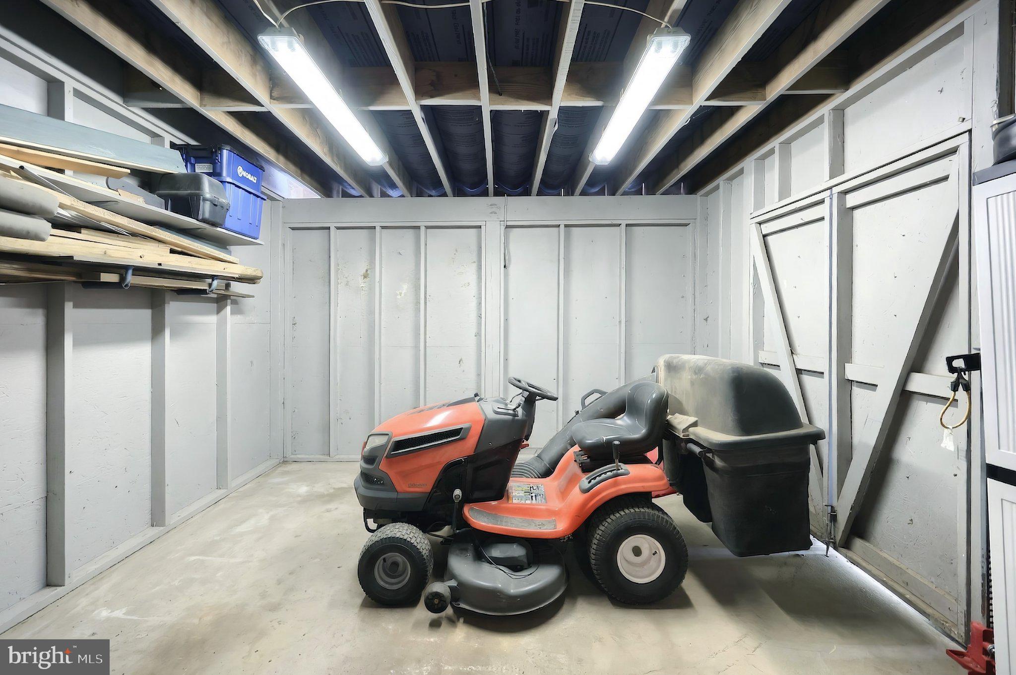 WINDSOR - Residential