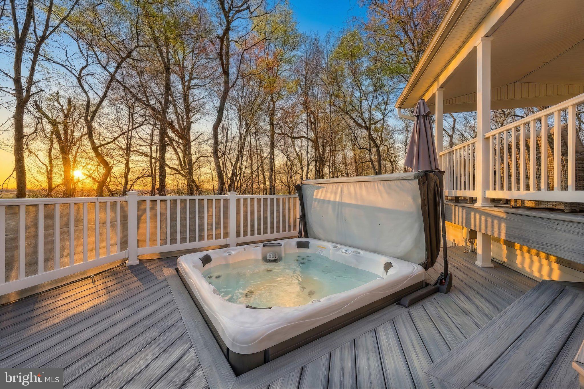 WINDSOR - Residential