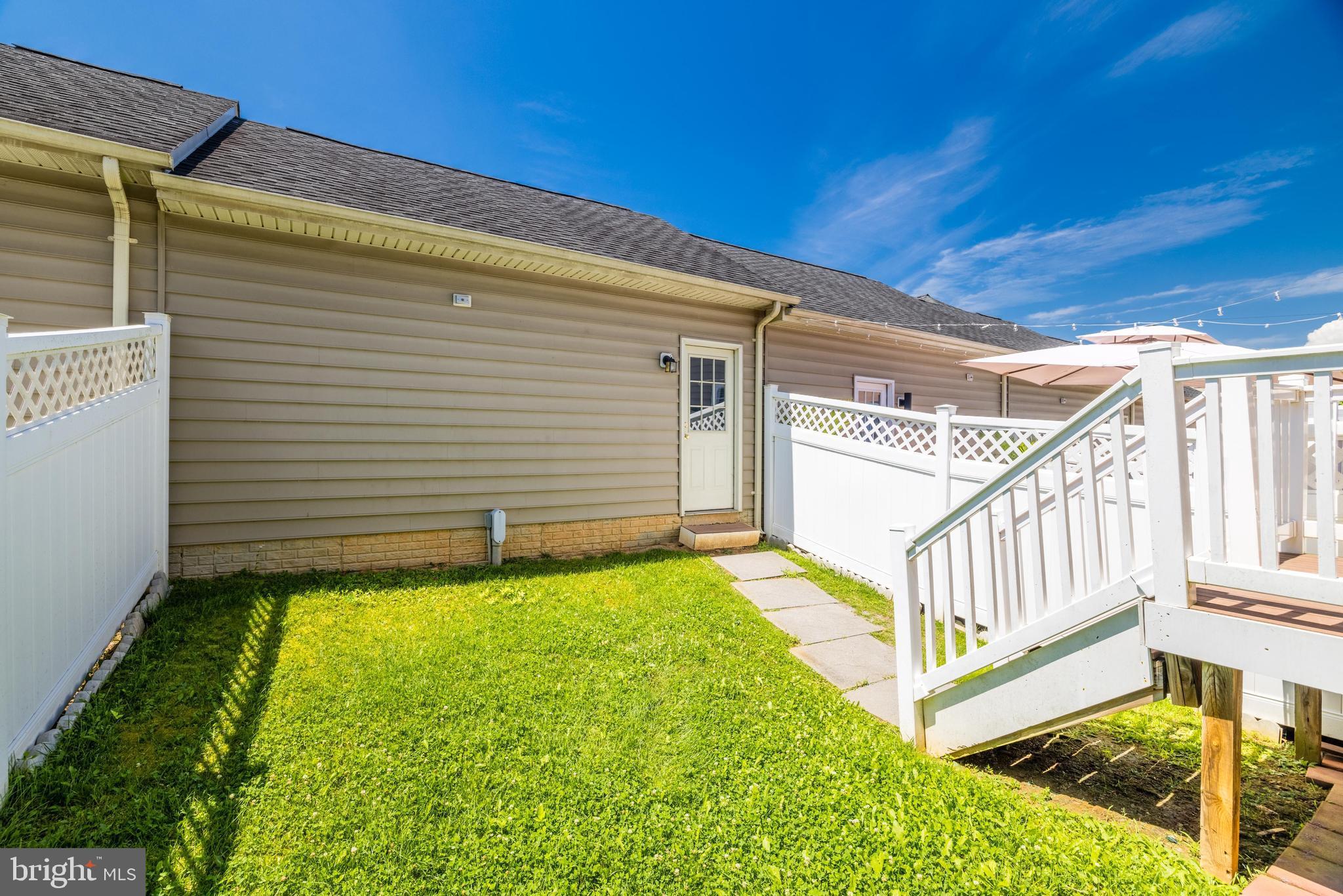 ARORA HILLS - Residential