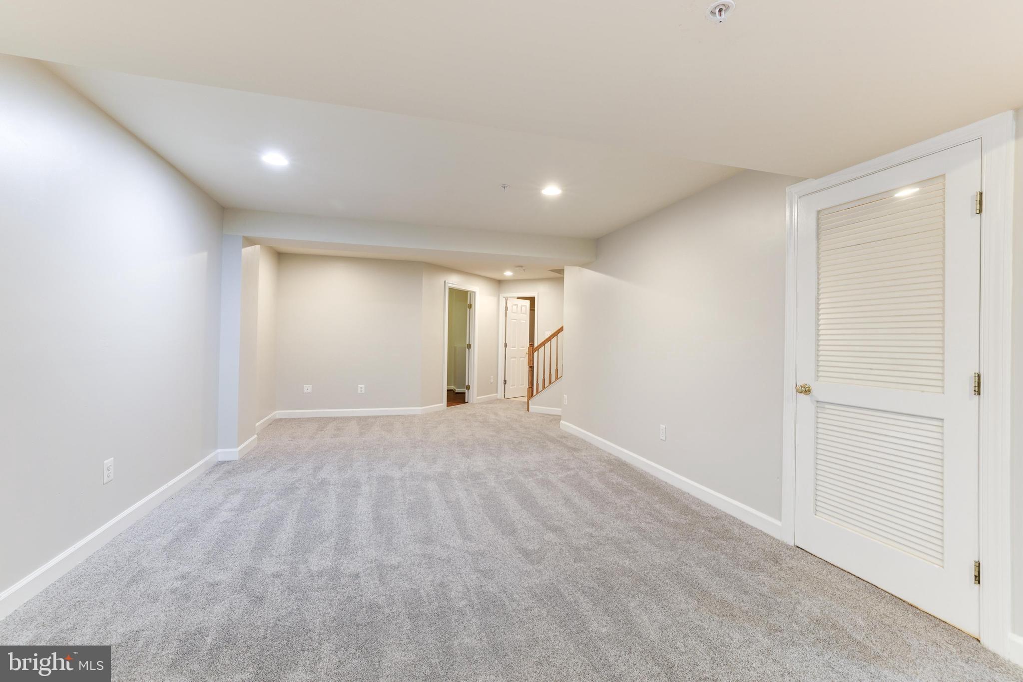 ARORA HILLS - Residential