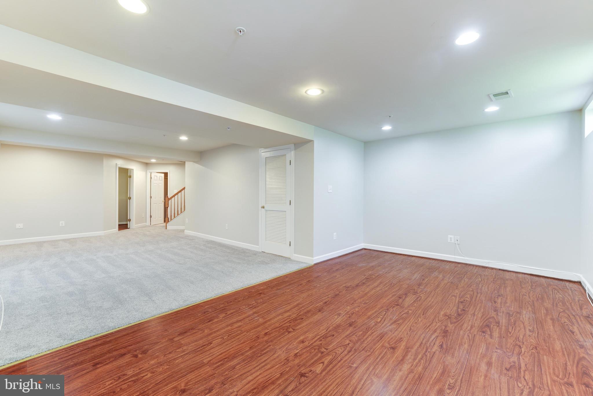 ARORA HILLS - Residential