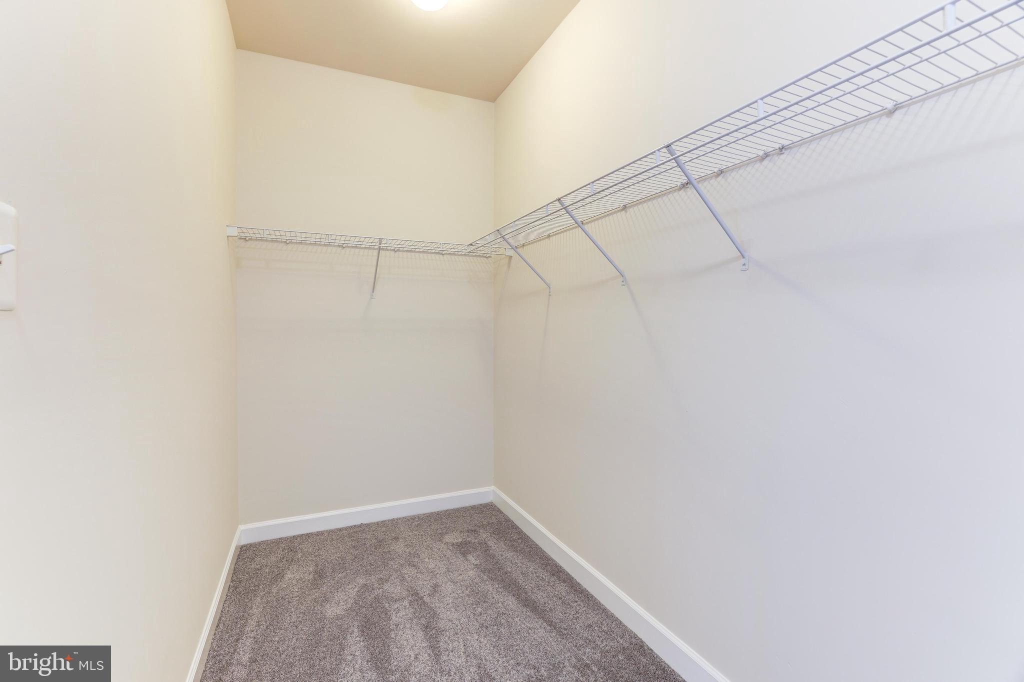 ARORA HILLS - Residential