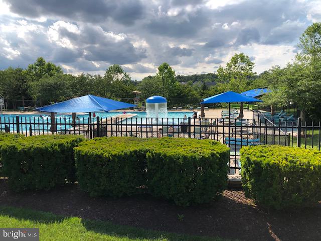 ARORA HILLS - Residential