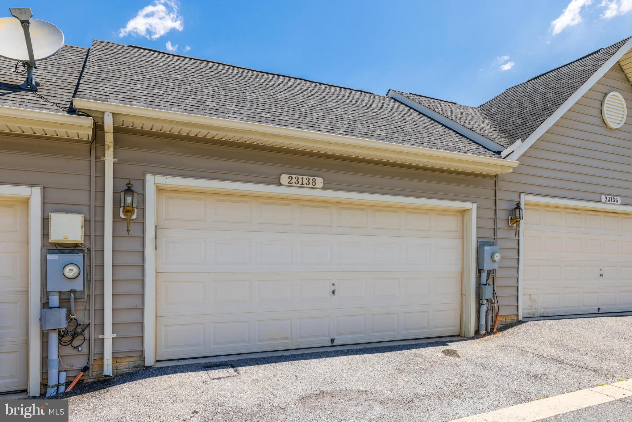 ARORA HILLS - Residential