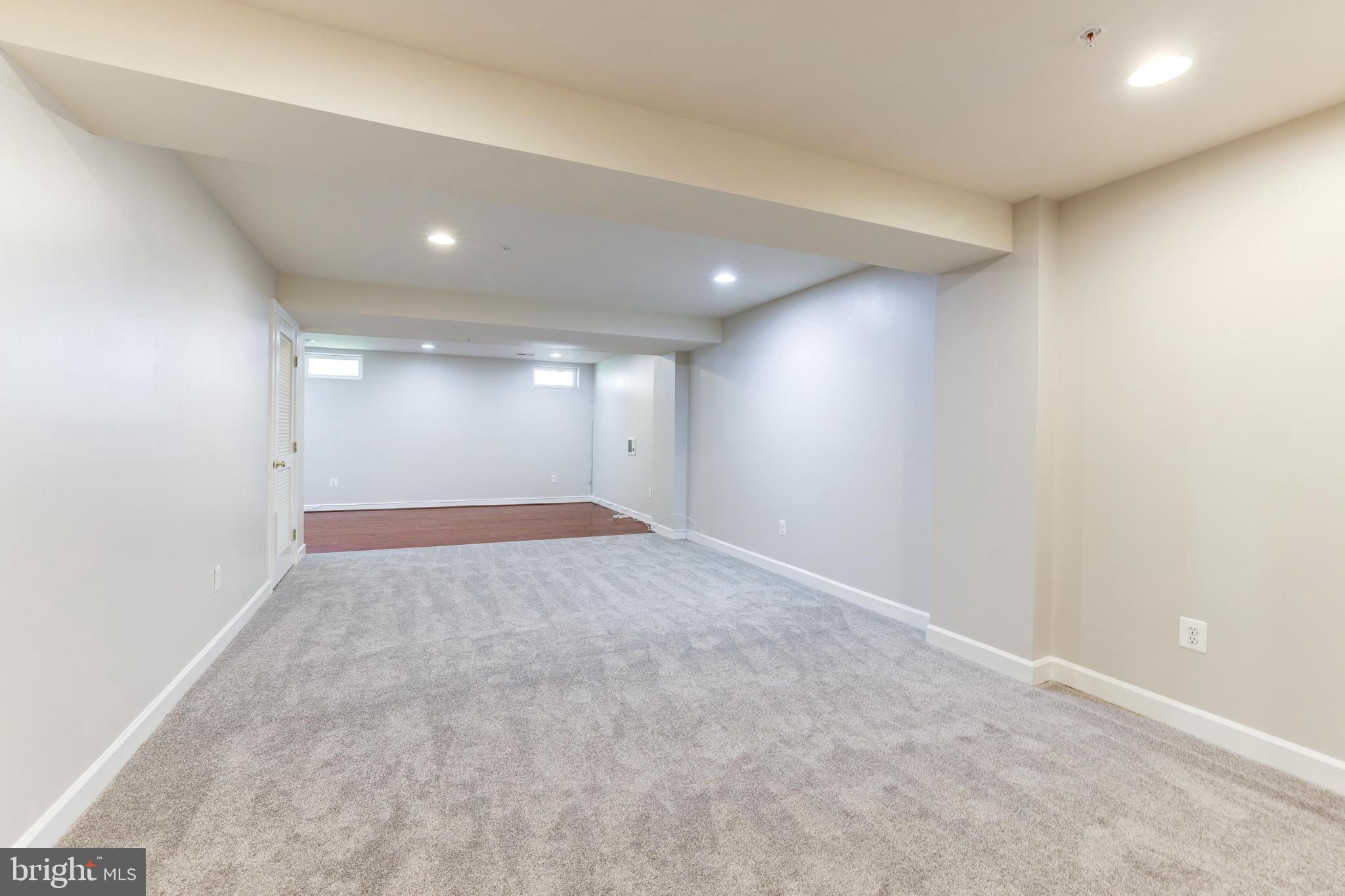 ARORA HILLS - Residential