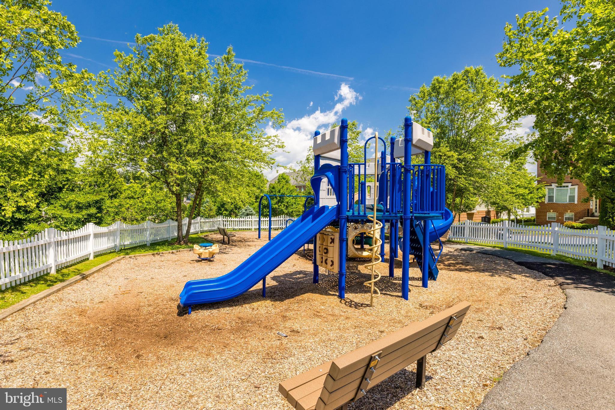 ARORA HILLS - Residential