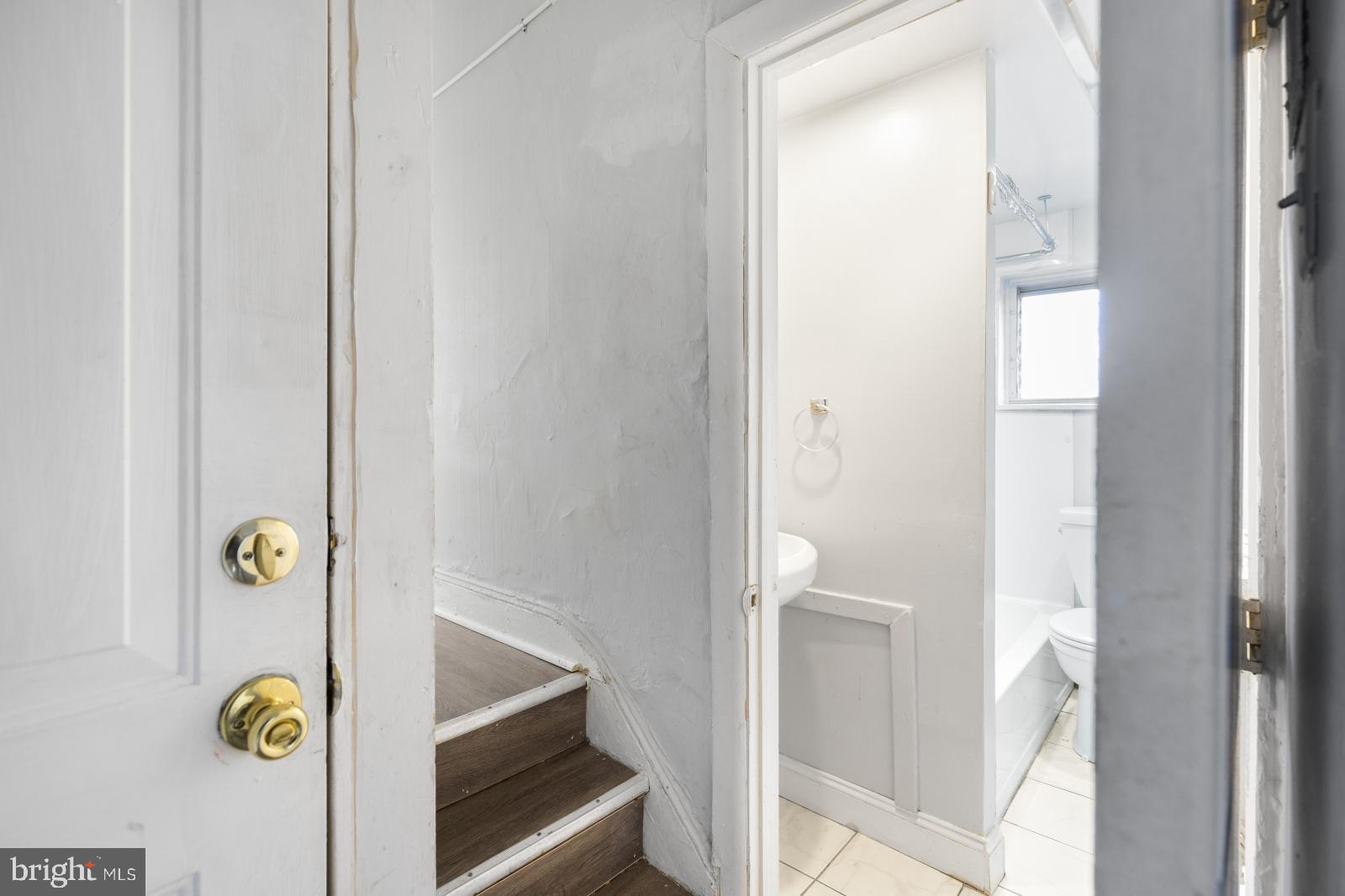 SHARSWOOD - Residential Lease