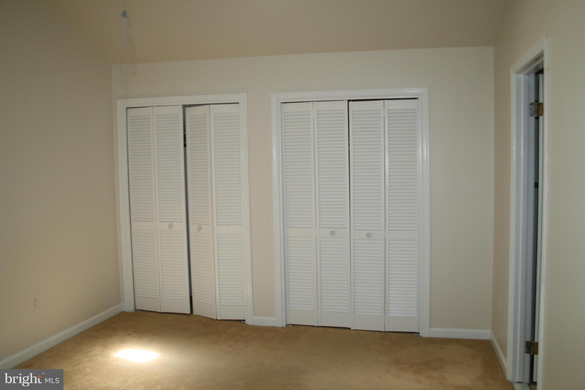 HASTINGS HUNT - Residential