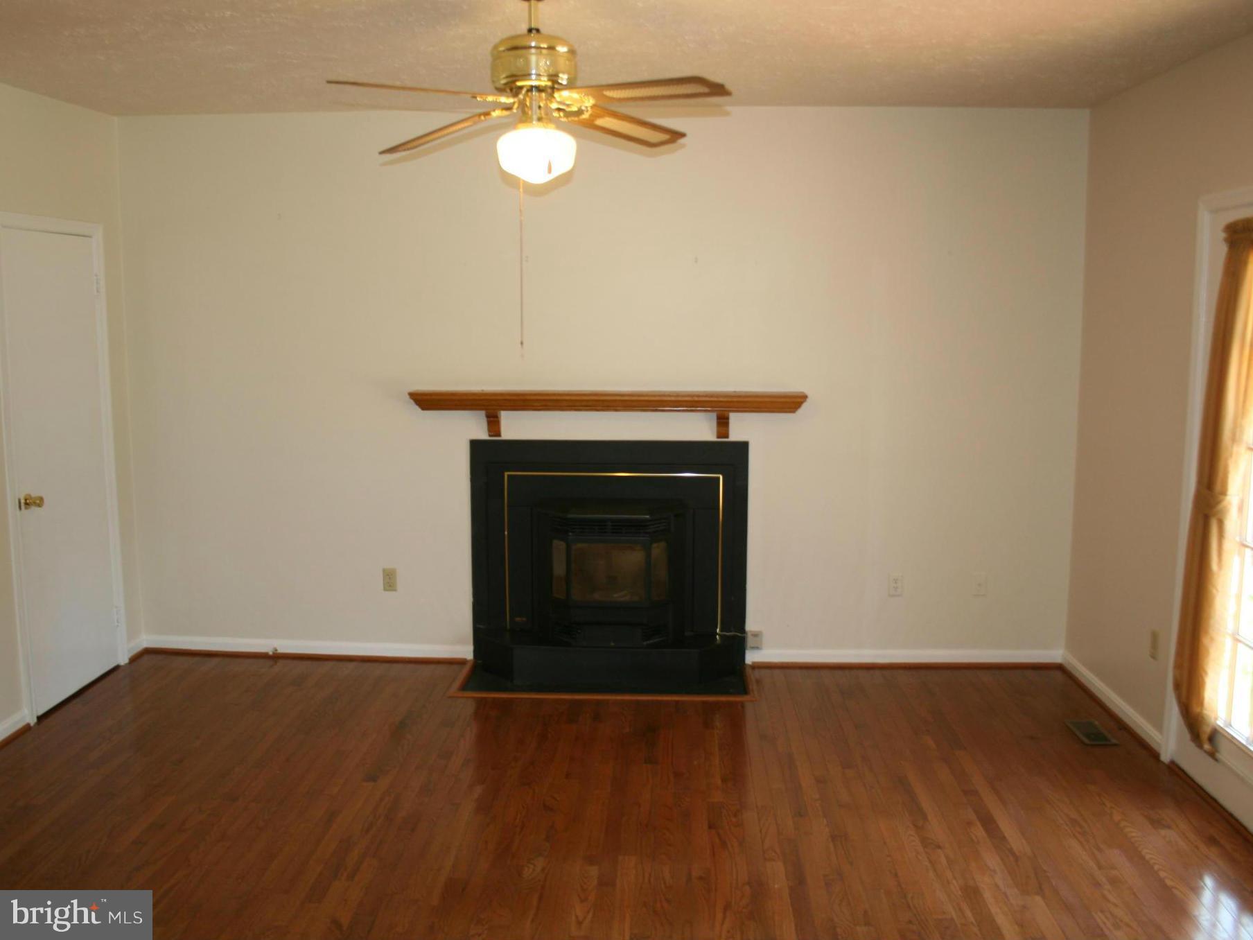 HASTINGS HUNT - Residential